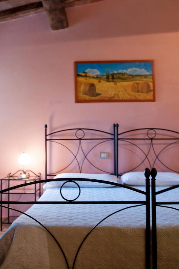 Agriturismo Villa Felice Вольтерра Номер фото
